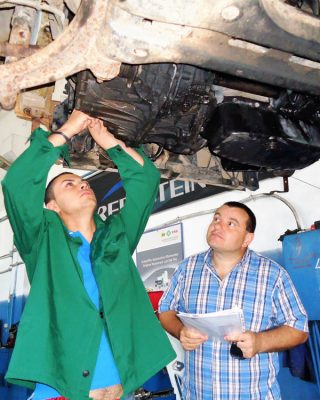 Cursuri calificare gratuite sau cu plata Mecanic auto (1)