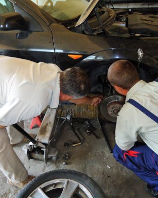 Cursuri calificare gratuite sau cu plata Mecanic auto (15)