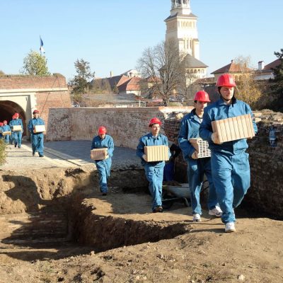 Cursuri calificare gratuite sau cu plata Zidar, pietrar, tencuitor (1)
