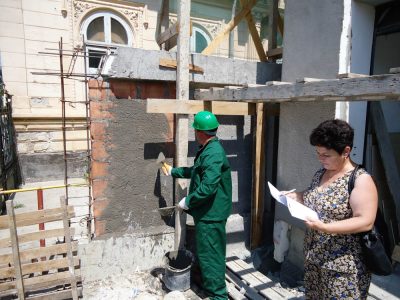 Cursuri calificare gratuite sau cu plata Lucrator finisor pentru constructii (32)