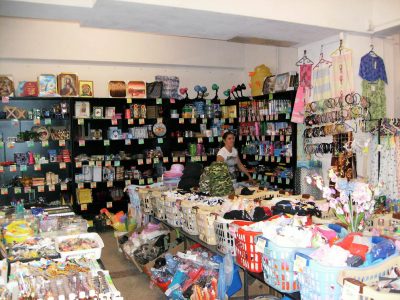 Cursuri calificare gratuite sau cu plata Lucrator in comert (39)