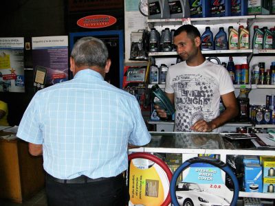 Cursuri calificare gratuite sau cu plata Lucrator in comert (50)